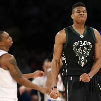 世锦赛男子200米混合泳预赛：汪顺游出1分58秒43晋级