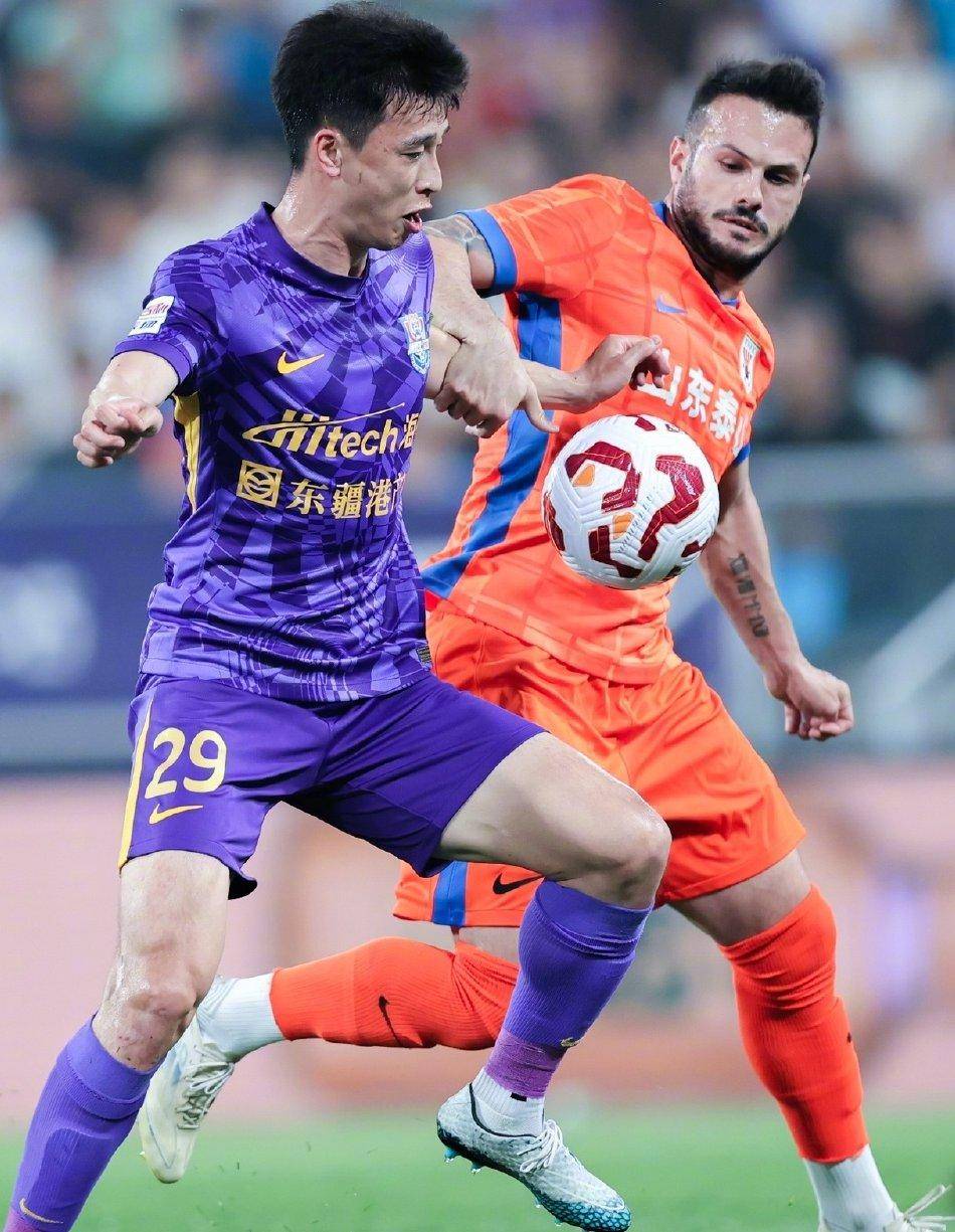 在客场进行 在客场进行